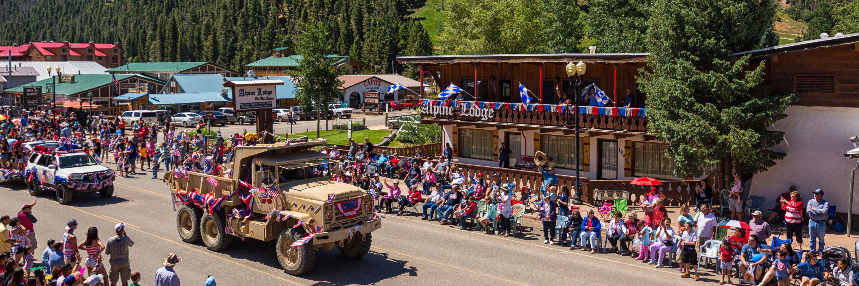 4th of july parade in red river
